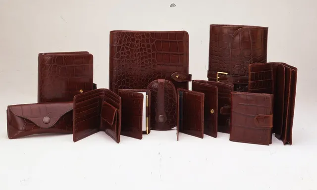 billingham-mb-range-lederaccessoires-aus-leder image 1