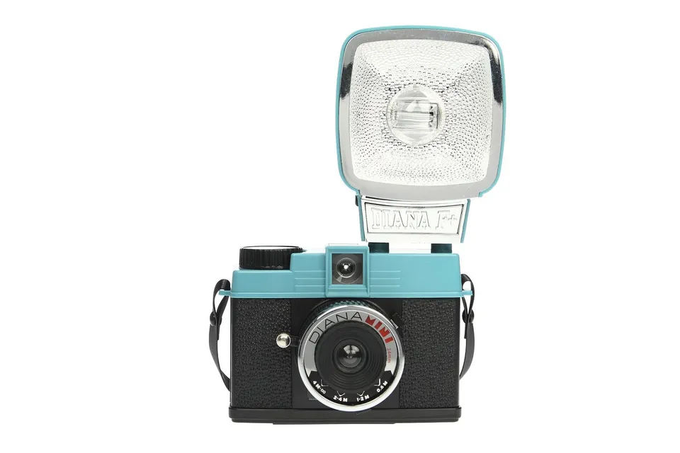 lomography-diana-mini-und-flash-analogkamera-35mm image 1