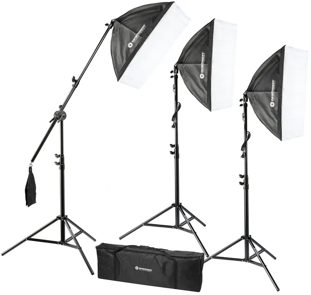 bresser-tageslicht-set-1875w-mit-3x-softbox-50x70-cm-und-lampenstativ image 1