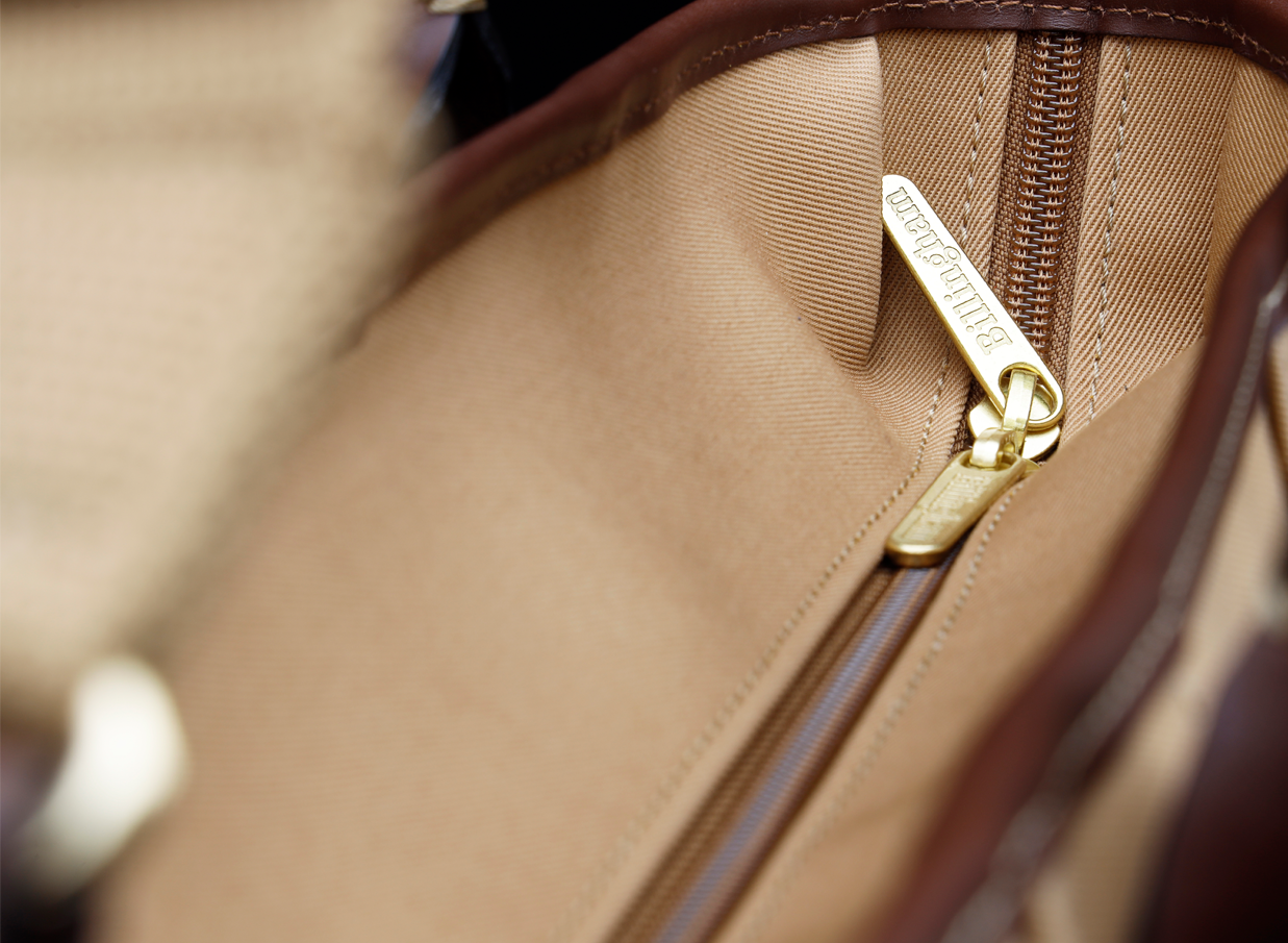 billingham-key-grip-handbag-handtasche-mit-wot-schulterriemen image 5