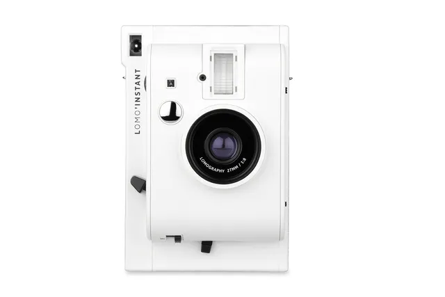lomography-lomo-instant-white-sofortbildkamera-f-r-instax-mini image 1