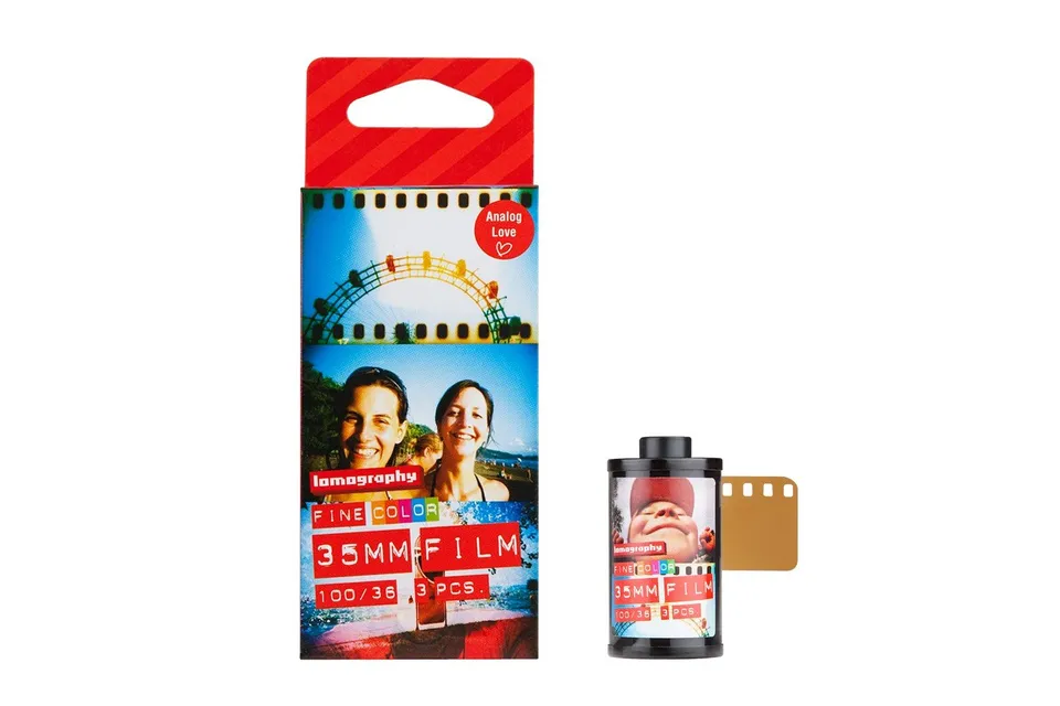 lomography-color-negative-100-35mm-film-3er-pack image 1