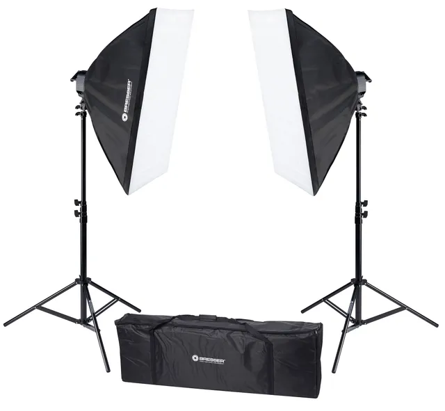 bresser-tageslicht-set-2250w-mit-stativ-und-lampe-2x-softbox-60x90-cm image 1